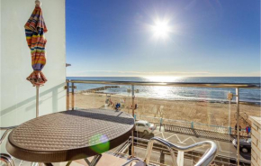 2 Bedroom Pet Friendly Apartment In Torrevieja